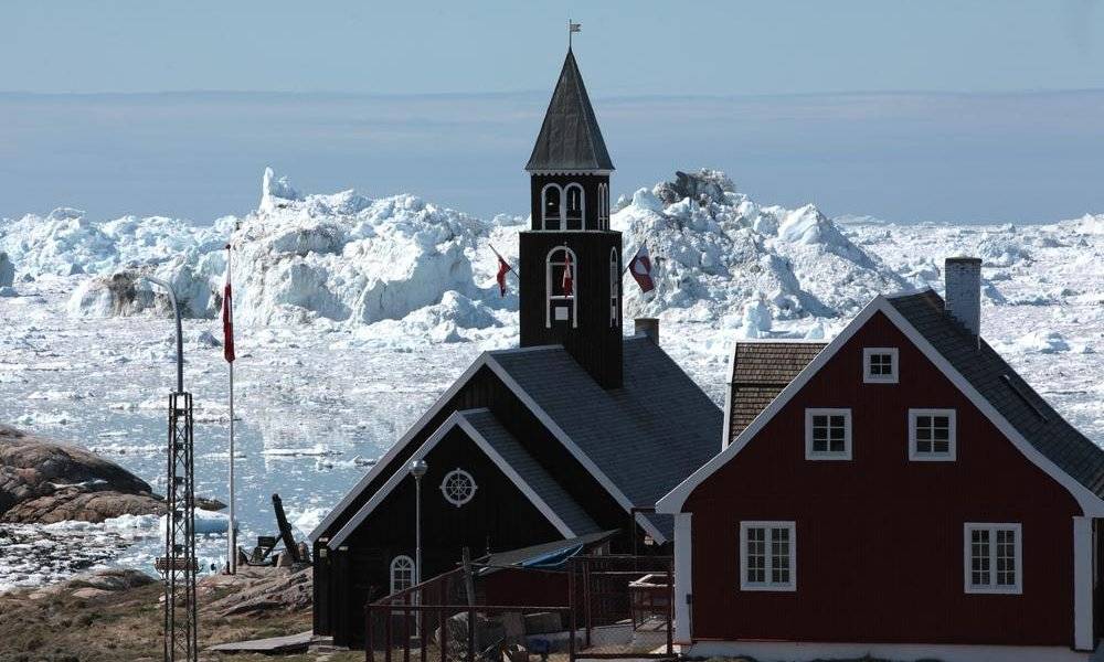 Image Diaporama - Eglise et maison d'Ilulissat, commune de 4.500 (...)