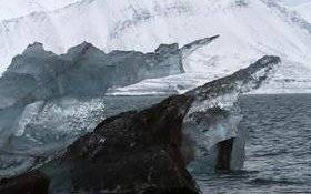 Image Diaporama - Icebergs au large de l'île du Spitzberg (nord (...)