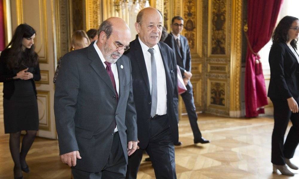 Image Diaporama - Jean-Yves Le Drian et José Graziano Da Silva, (...)