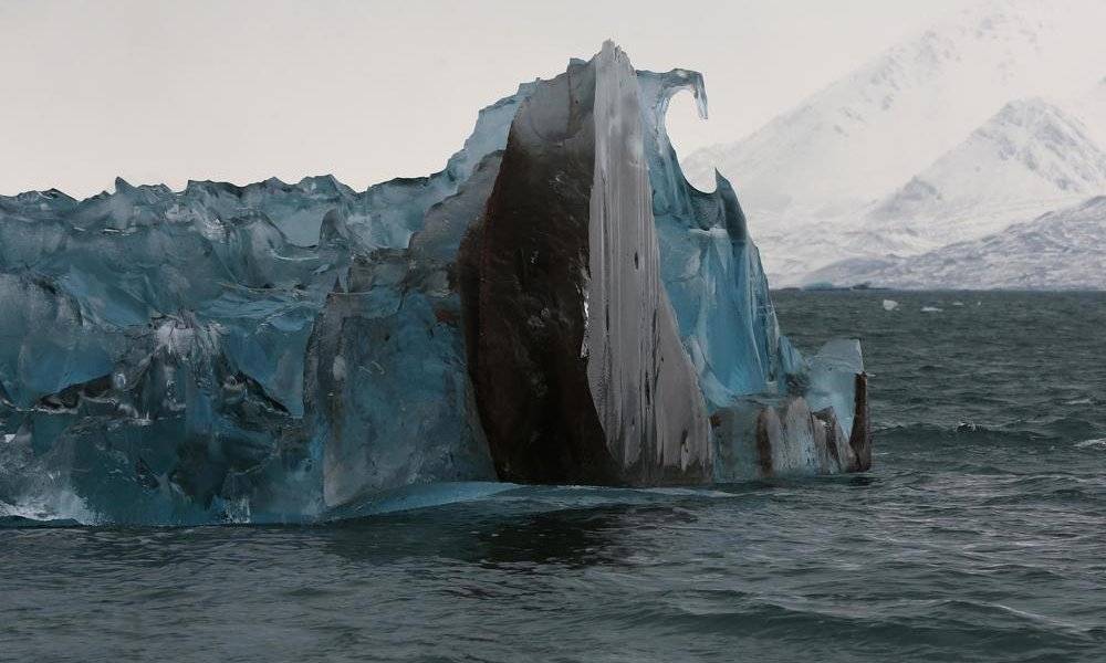 Image Diaporama - Icebergs au large de l'île du Spitzberg (...)