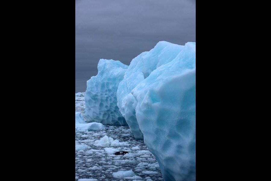 Image Diaporama - Gros iceberg au large d'Ilulissat, commune de (...)