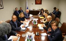 Image Diaporama - Meeting with the Russian Foreign Affair (...)
