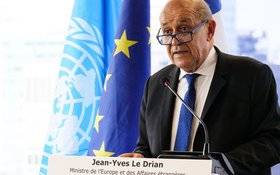Image Diaporama - Conférence de presse de Jean-Yves Le Drian (...)