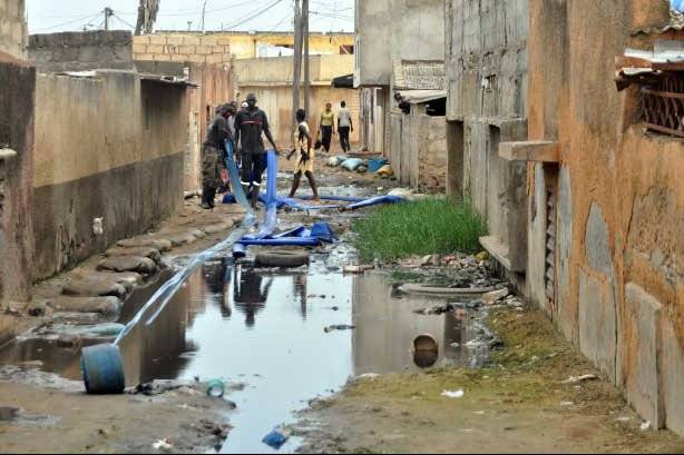 Image Diaporama - L'eau est un enjeu urbain majeur à Dakar. Photo (...)