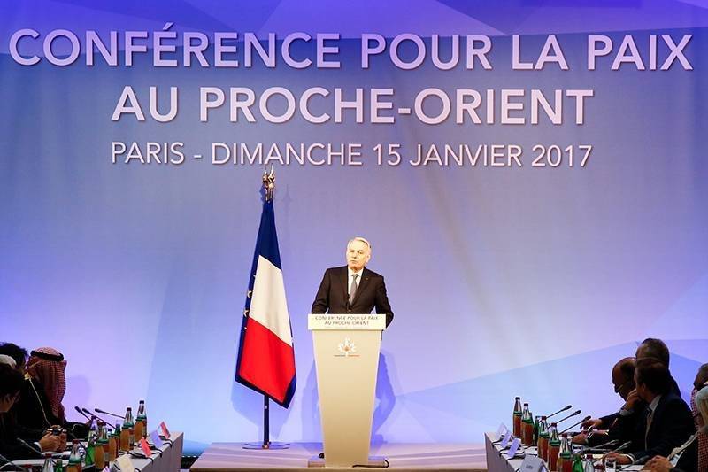 Image Diaporama - Discours d'ouverture de Jean-Marc Ayrault, (...)